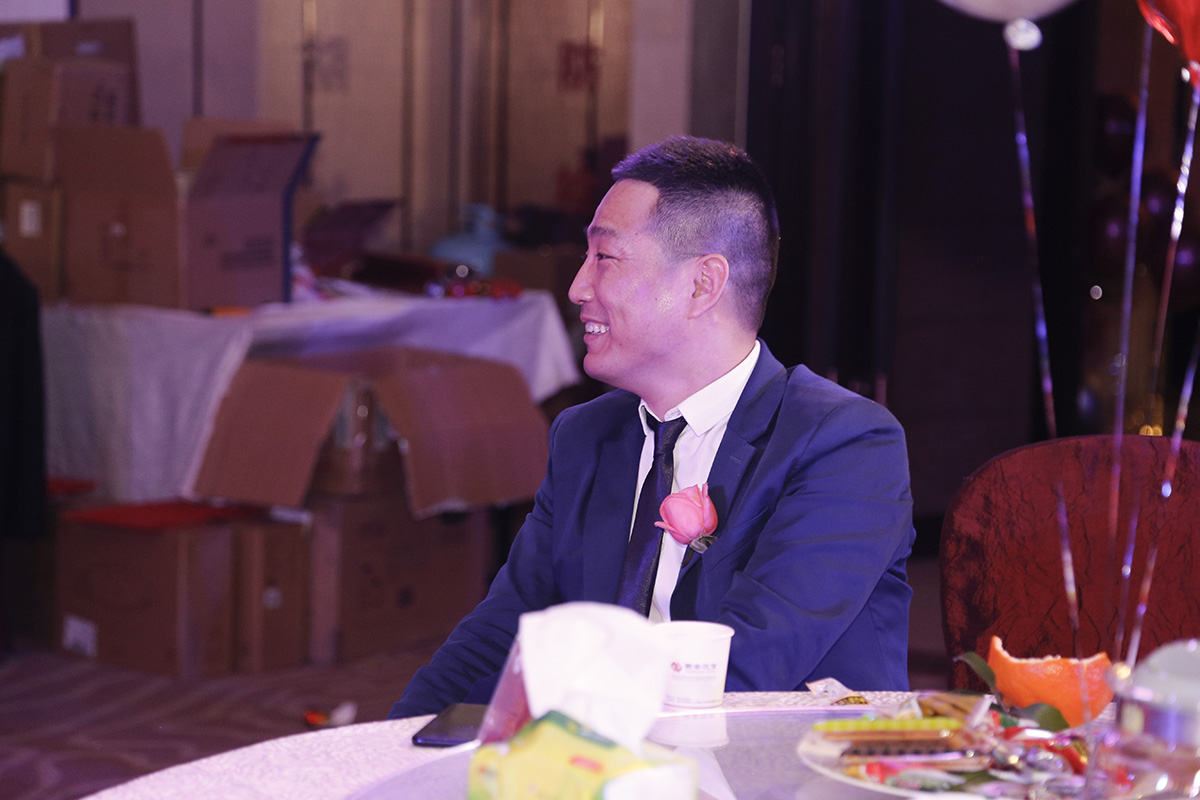 陕西永辉年会1.jpg