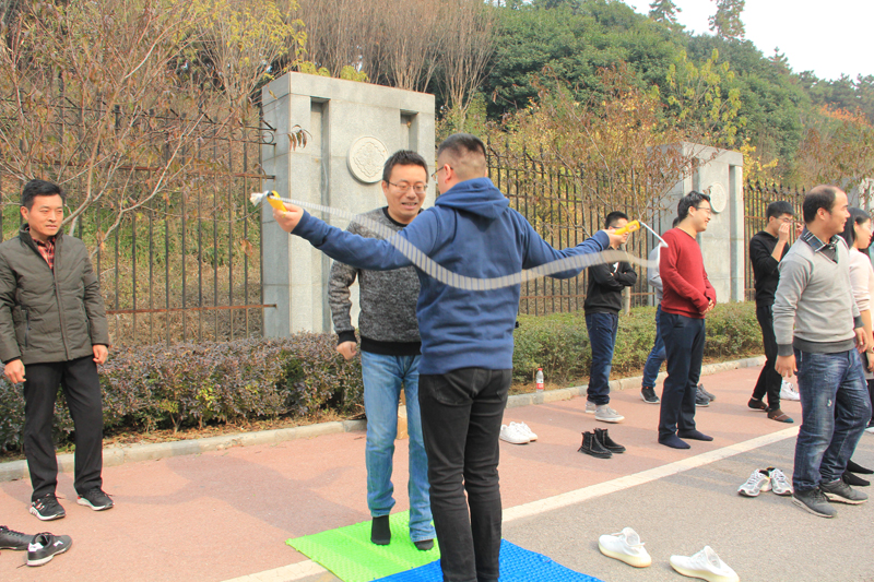 指压板.jpg 指压板.jpg